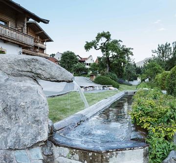 Söll_Landhaus_Ager_Garten_Wasser_WilderKaiser