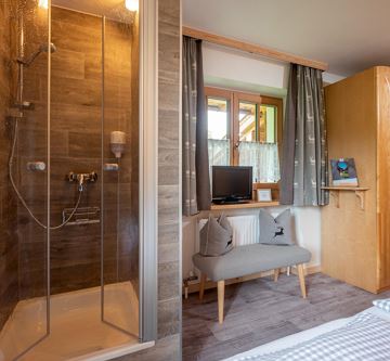 Doppelzimmer mit Dusche