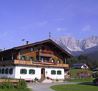 Bauernhaus im Sommer