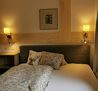Einzelzimmer Max  mit Kingsize-Bett