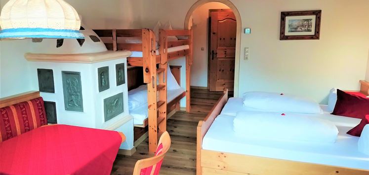 Zimmer mit Stockbett