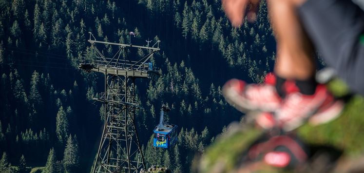 Hornbahn im Sommer