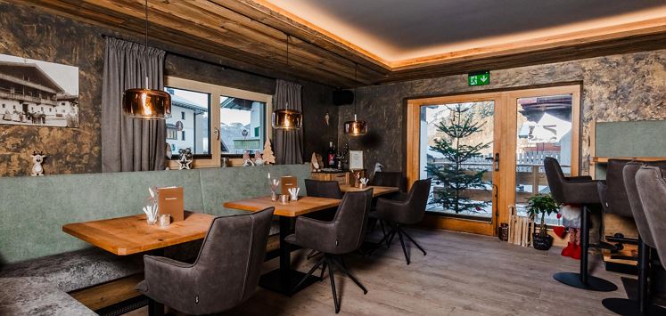 Scheffau_d'Schusterin_Cafe_Bar
