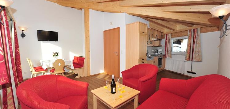 Söll_AlpenApart_Wilder Kaiser_Wohnküche1