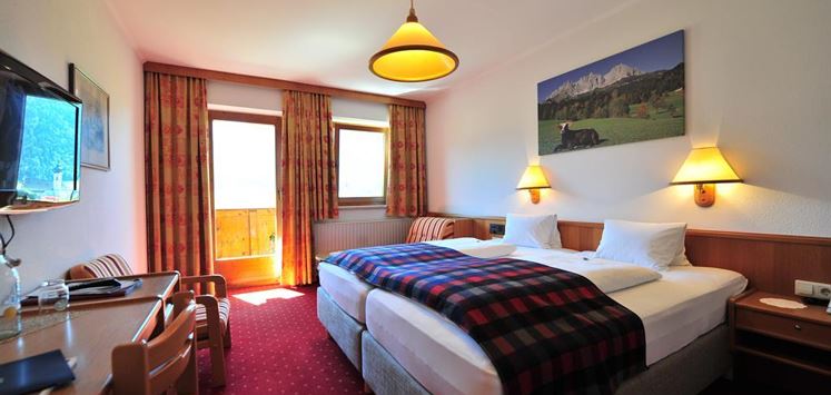 Söll_Alpenpanorama_Wilder Kaiser_Panoramazimmer1