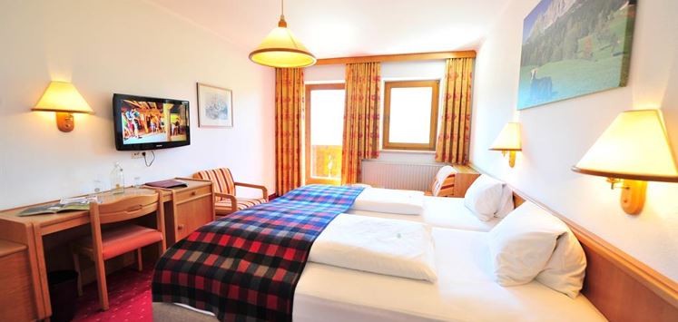 Söll_Alpenpanorama_Wilder Kaiser_Panoramazimmer2