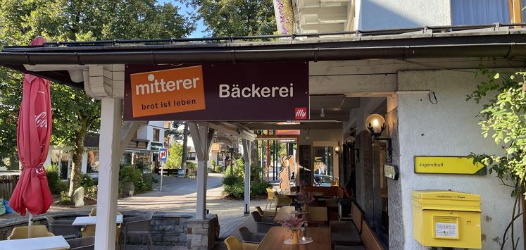 Bakery-cake shop & cafe 'Küchl'