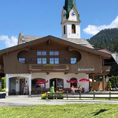 Bäckerei - Cafe - Kaiserbäckerei  Gschwendtner