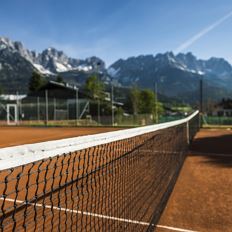 Tennis in the chapel park