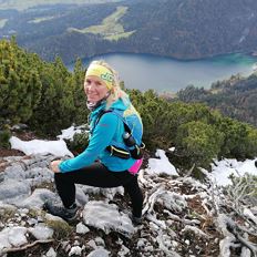 Tyrolean hiking guide Sabrina Brandauer