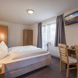 Skispass Pur, Double room, shower, balcony