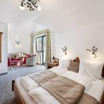 7=6, Familiekamer, douche en bad, WC, 2 slaapkamers