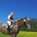 Wanderung zum Reiterhof Hochfilzer & Besichtigung