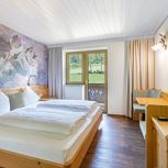 5NPistenspaß, Double room, shower, toilet, facing the mountains