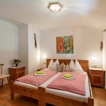Double room, shower or bath, toilet, facing the garden