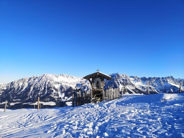 Brandstadl_Gipfelkreuz_Winterrunde_2023_TVB Wilder Kaiser (4).jpg