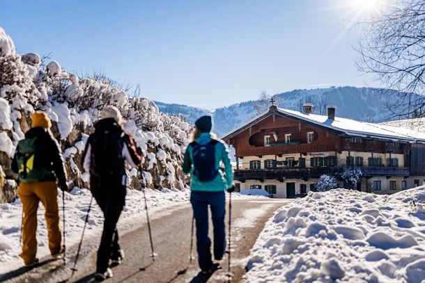 Wilder_Kaiser_Waldbaden_Winterwandern_Scheffau_Winter24_SabineHolaubek (67)klein.jpg