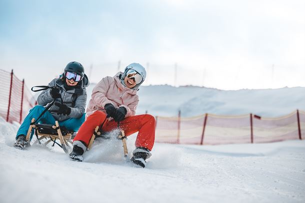 Rodeln_Astberg_AktiveErholung_Winter21_Mathaeus_Gartner (1)_72dpi.jpg