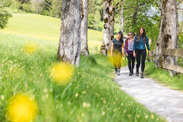 Wandern_Sunnseitweg Söll_Frühling_April24_Foto_Mathäus Gartner (7).jpg