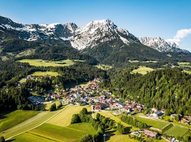 Village tour Scheffau