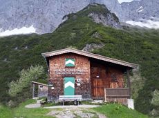 Ackerlhütten circular hike