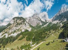 Über die Märchenwiese zur Gaudeamushütte