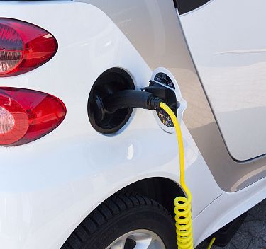 Neue Schnelladestation für E-Autos in Going