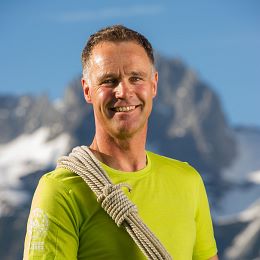 /media/kontaktteaser/bergfuehrer-wilder-kaiser-foto-roland-schonner-4.jpg