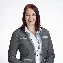 /media/kontaktteaser/schoerghofer-katharina1-2.jpg
