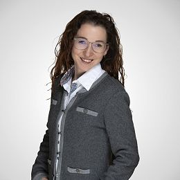 /media/kontaktteaser/wallner-susanne-tvb-wilder-kaiser-foto-02-1.jpg