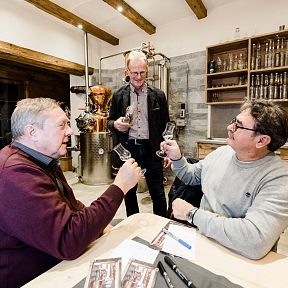 Schnapswanderung_Soell_Winter