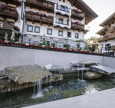 Wilder_Kaiser_Wasser_Brunnen_Söll_Sommer2022_LisaLederer (3)