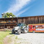 bergdoktor-traktorfahrt-gruberhof-soell-foto-martin-raffeiner-6-1