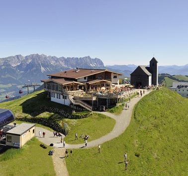 /media/teasergrid/bergerlebniswelt-hohe-salve-wilder-kaiser-foto-von-skiwelt-wilder-kaiser-brixental-1-2.jpg