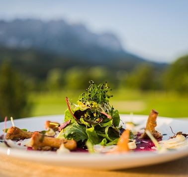 /media/teasergrid/golfclub-wilder-kaiser-ellmau-foto-von-julia-muecke-17-2.jpg