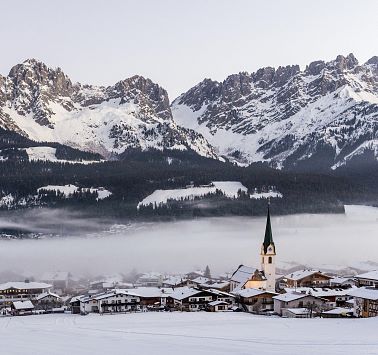 /media/teasergrid/ortsansicht-nebel-winter-ellmau-foto-von-felbert-reiter-3-1.jpg