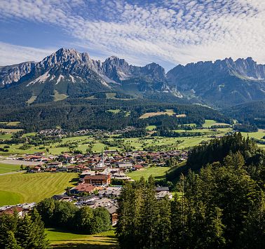 /media/teasergrid/panoramaansicht-wilder-kaiser-ellmau-foto-von-tvb-wilder-kaiser-sebastian-hasenauer-1.jpg