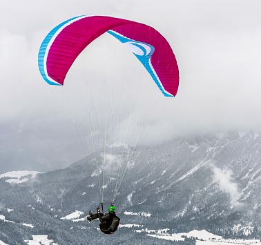 /media/teasergrid/paragleiten-wilder-kaiser-cfelbert-reiter-3-2.jpg
