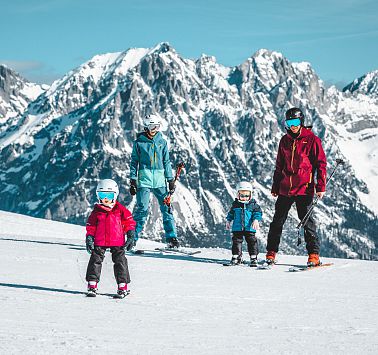 Skifahren mit Kind
