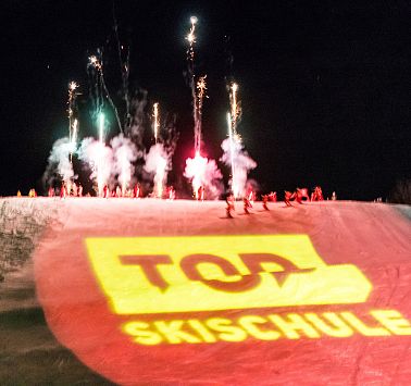 Ellmauer Skinacht - Skishow