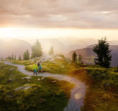 /media/teasergrid/wandern-am-wilden-kaiser-cstefan-leitner-11-5.jpg
