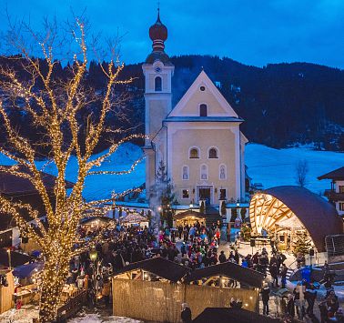 /media/teasergrid/weihnachtsmarkt-going-croland-defrancesco-2.jpg