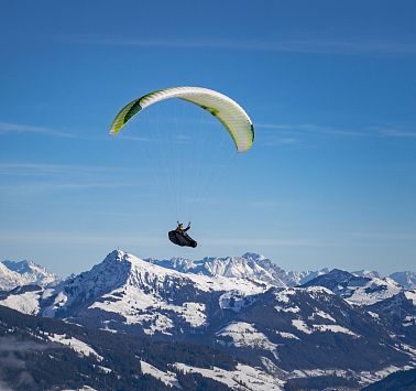 Paragliding