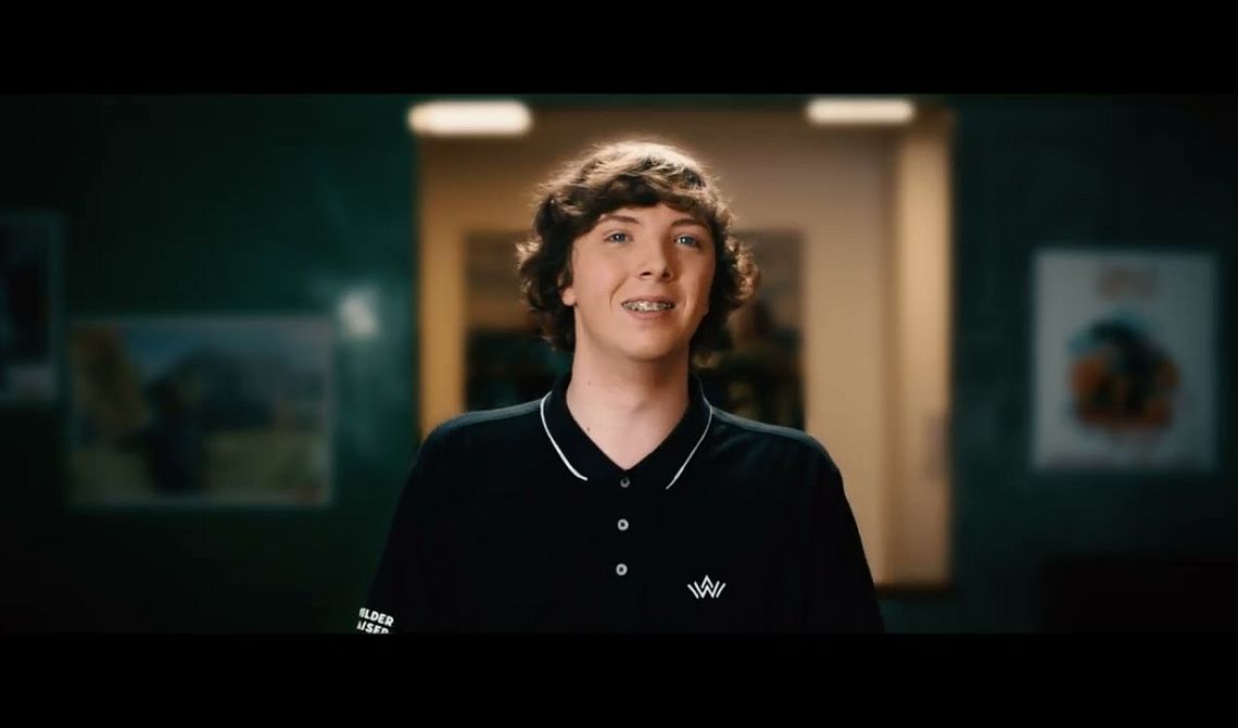 Willkommen bei uns, wo echte Menschen mit einem Lächeln auf Sie warten | Söll Moments